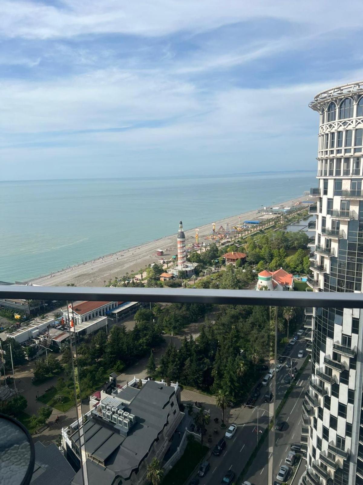 Апартаменты Orbi Towers-Mari Батуми Экстерьер фото